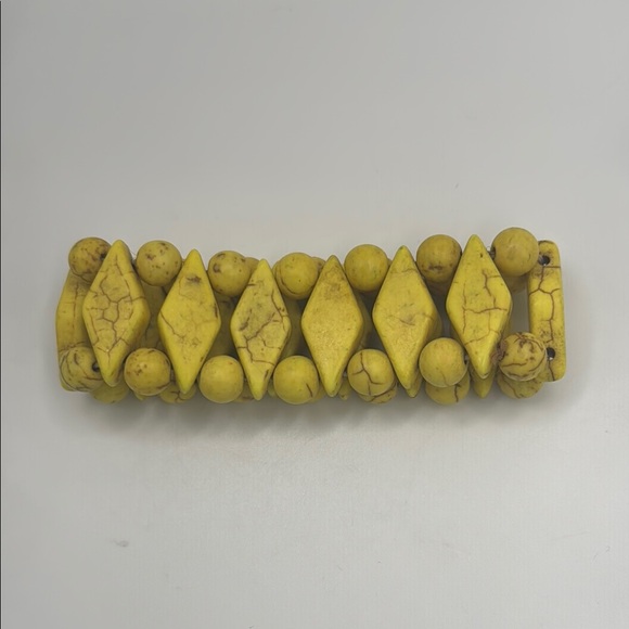 Accessories - Yellow Beaded Bracelet